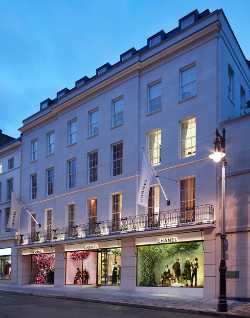Rechazar El propietario compuesto Nueva e inmensa boutique de CHANEL en Londres! * Watches World : Watches  World
