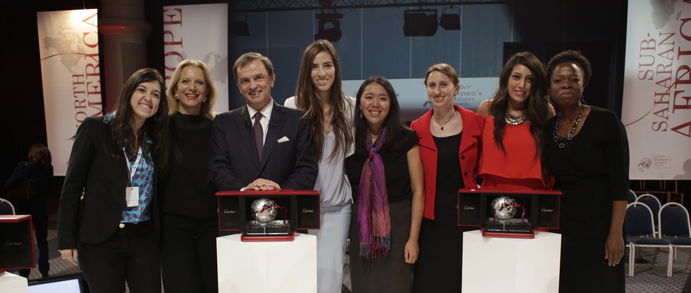 Stanislas de Quercize, Presidente y CEO de Cartier International con las ganadoras.