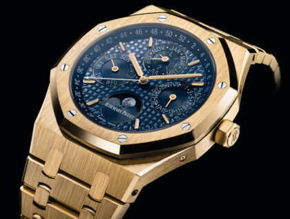 featROYALOAKQPYELLOWGOLDOriginalPRCMYK Watches World