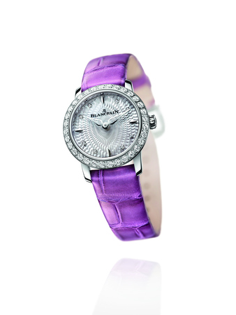 3 Women Collection1 Ladybird2 Pictures1 0063E195455A PR Watches World 3 Women Collection 1 Ladybird 2 Pictures 1 0063E 1954 55A PR