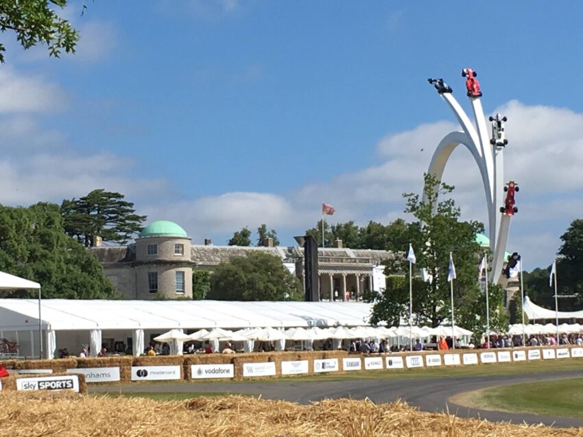 1970303315625504637649081230235909902105852o Watches World