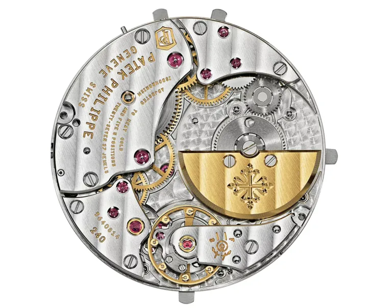 Patek-Philippe-Ref-5740-Nautilus-Perpetual-Calendar-2
