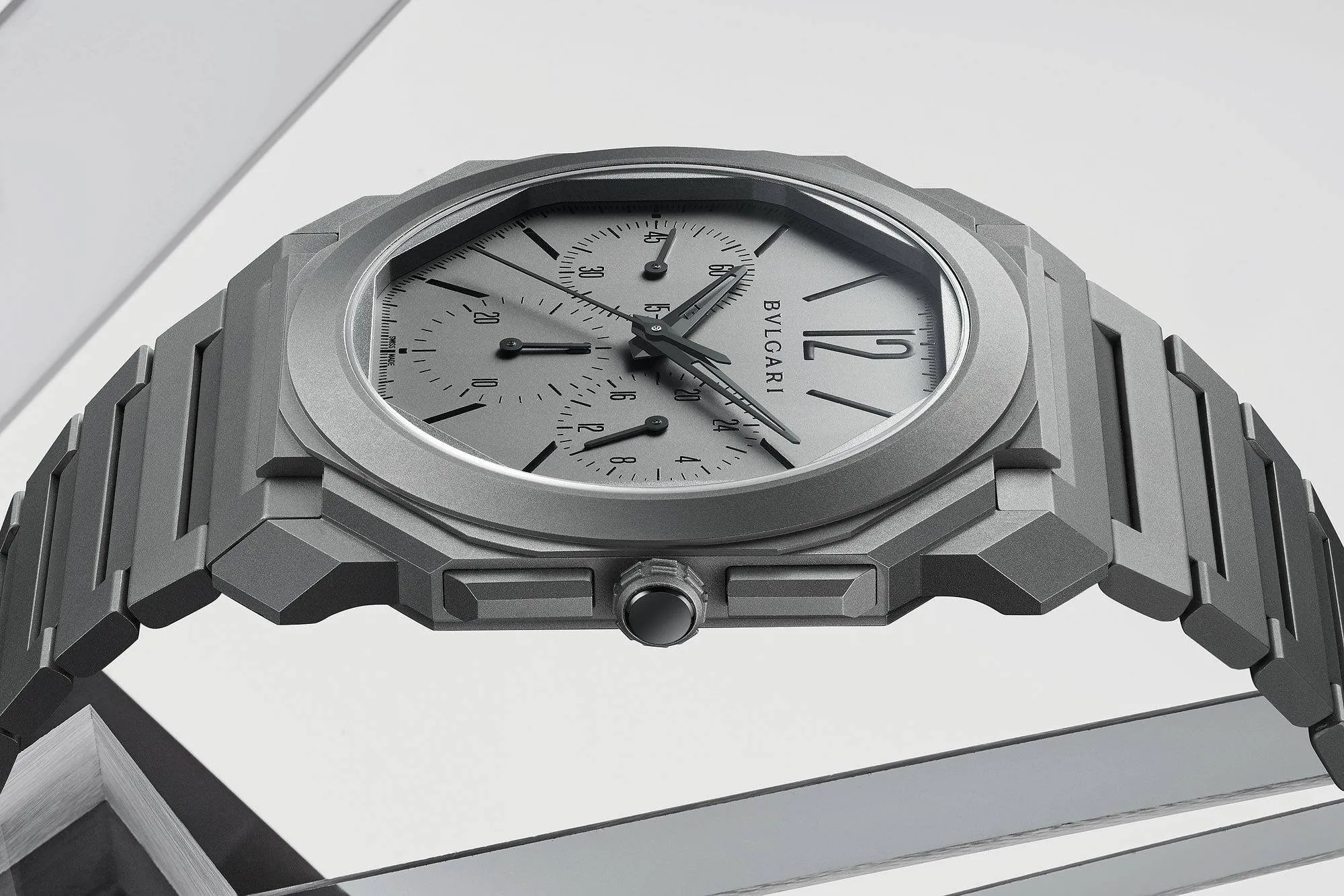 Bvlgari Octo Finissimo Chronograph GMT Baselworld 2019-3