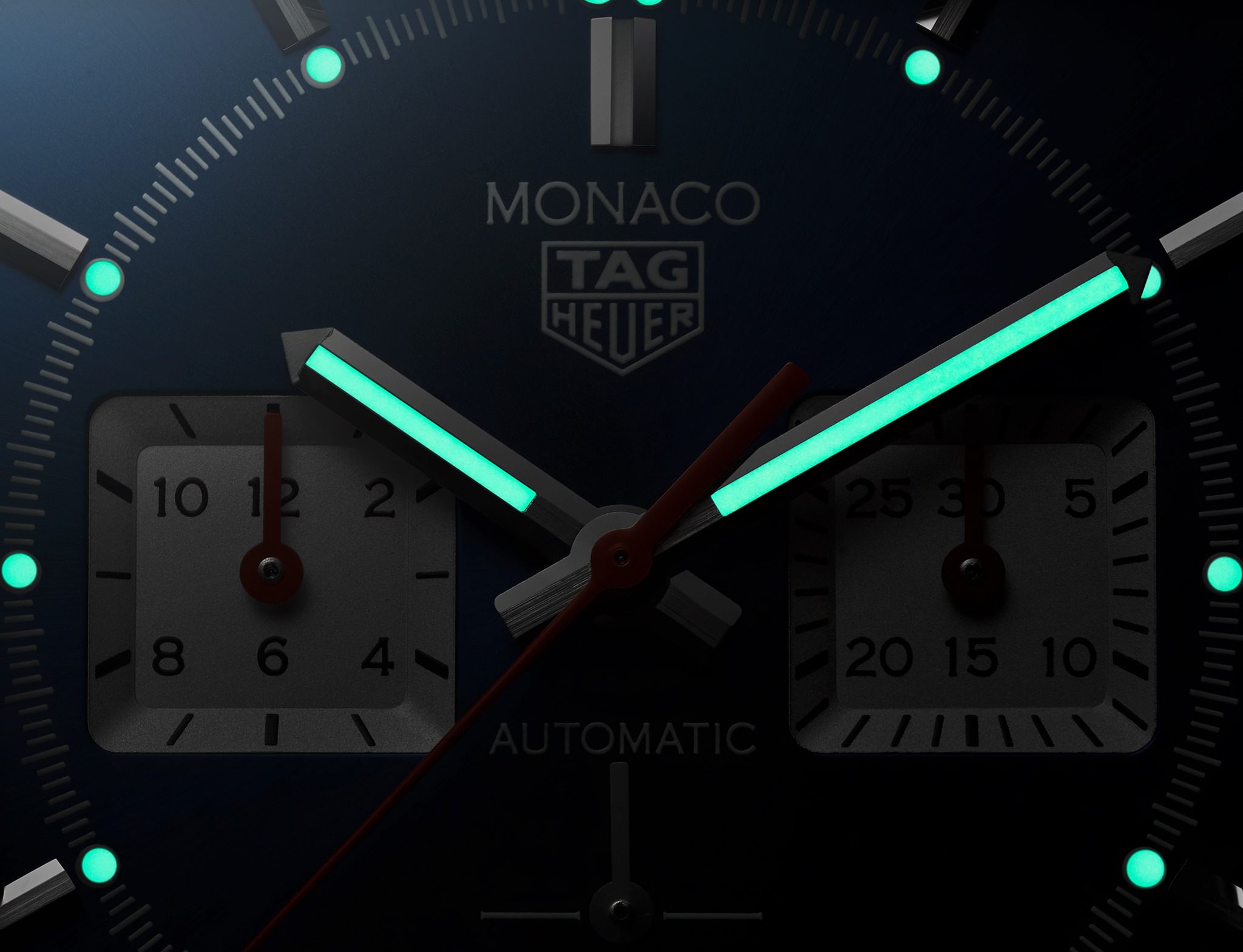 TAG Heuer Monaco Heuer 02 2019 luminova zoom Watches World