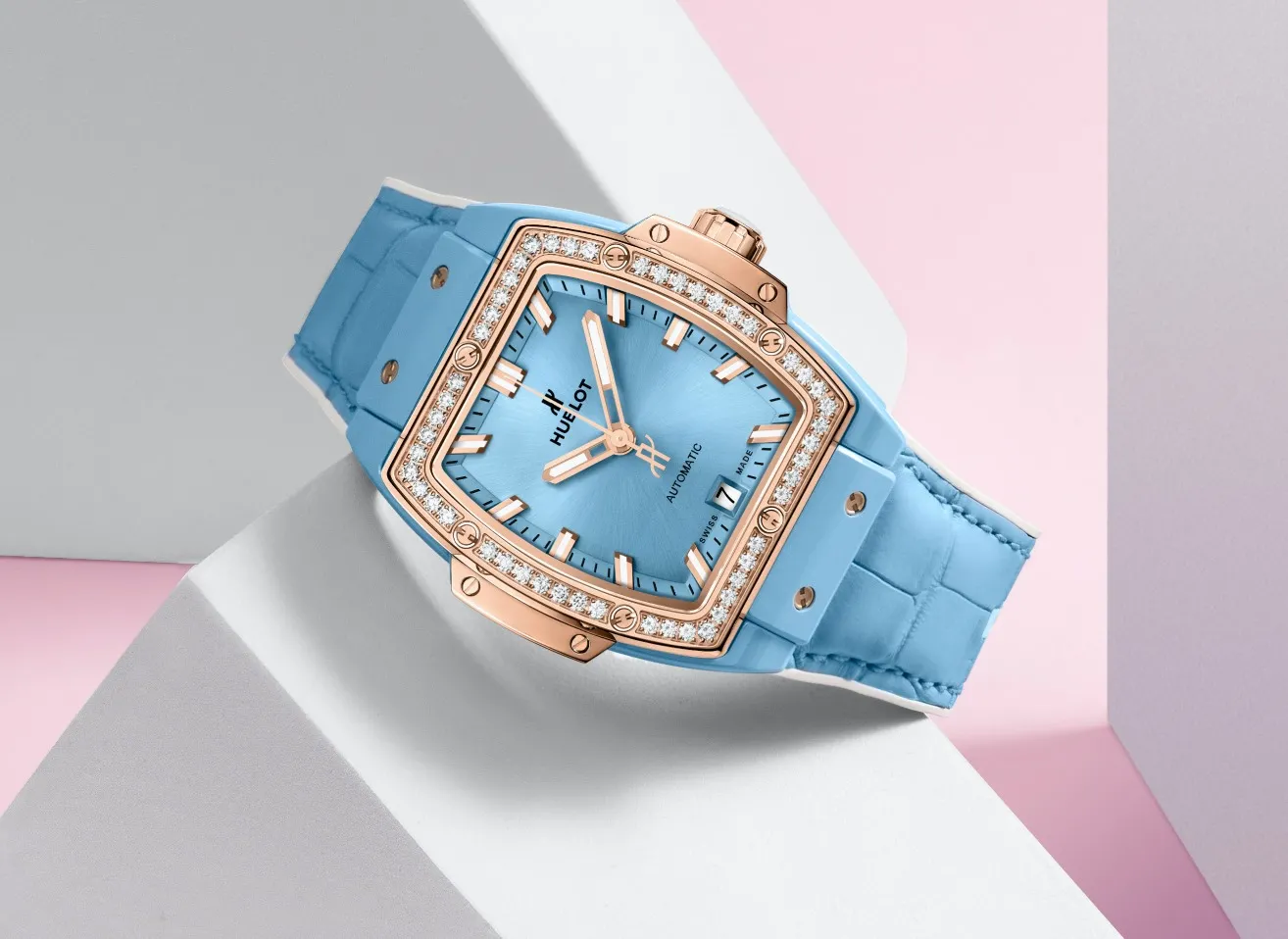 Hublot Spirit of Big Bang Light Blue mood gold