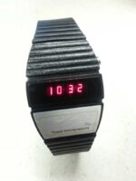 Texas Instruments LED Kurtkomaromi Watches World Texas Instruments LED Kurtkomaromi