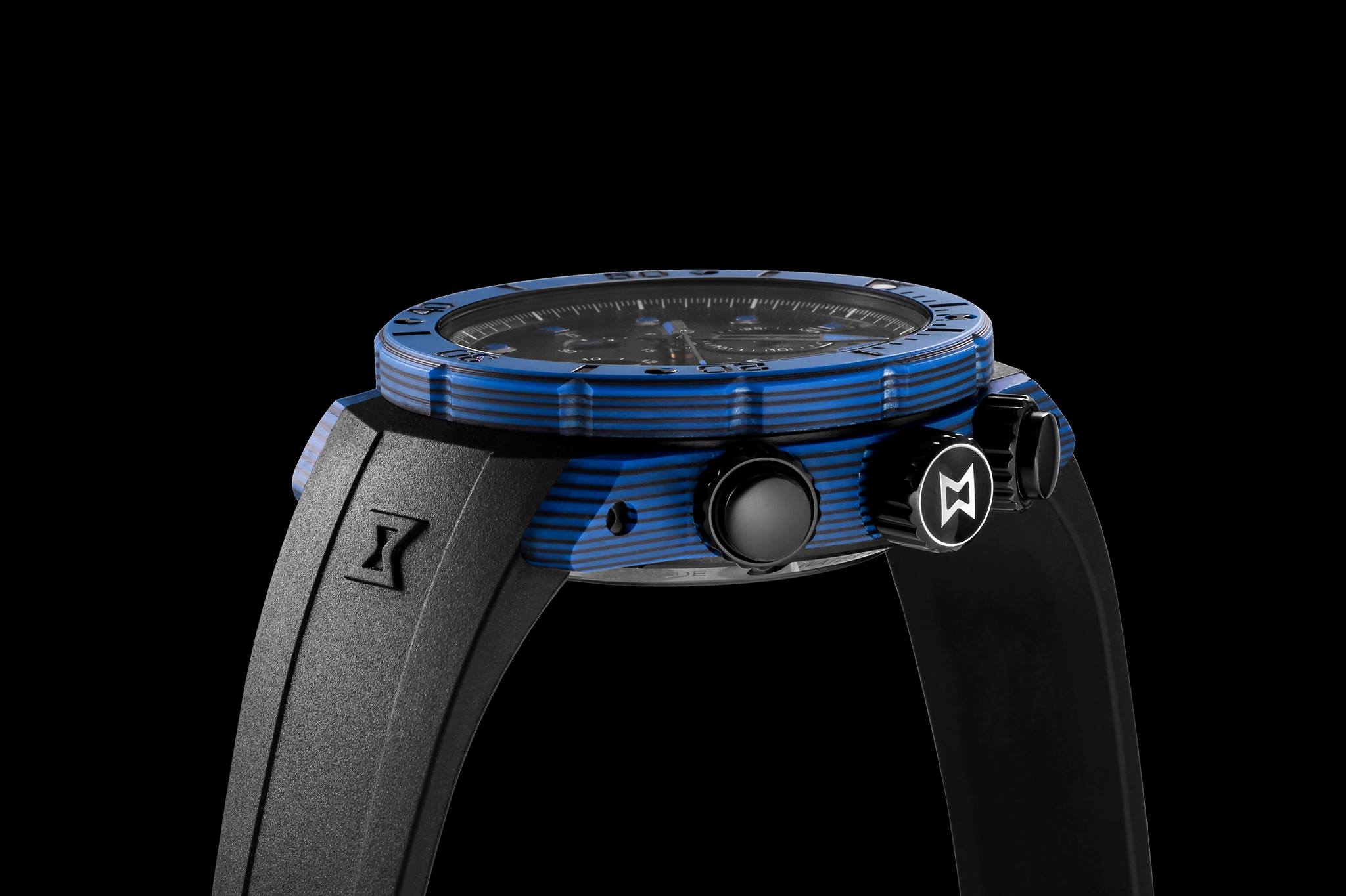 EdoxCO1lateral Watches World