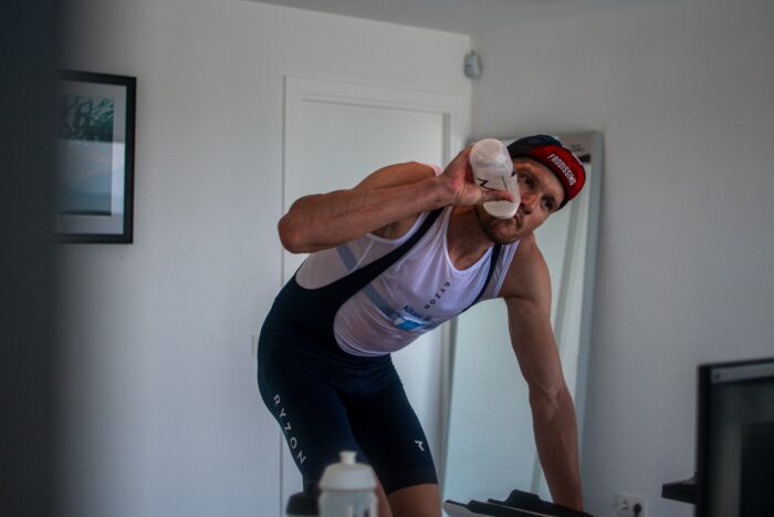 Jan Frodeno Triatlon Ironman-Breitling-2020-bicicleta