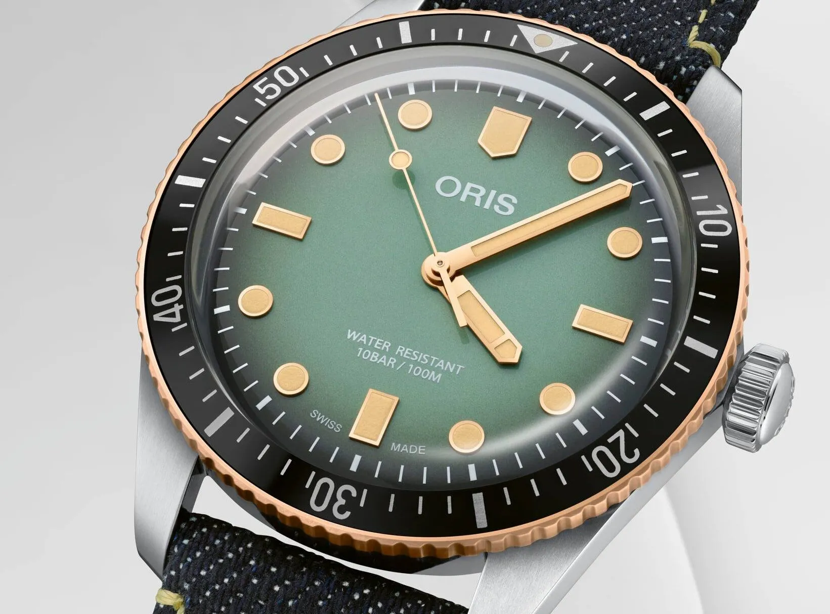 Oris X Momotaro-Jeans-2020-Divers Sixty Five-5