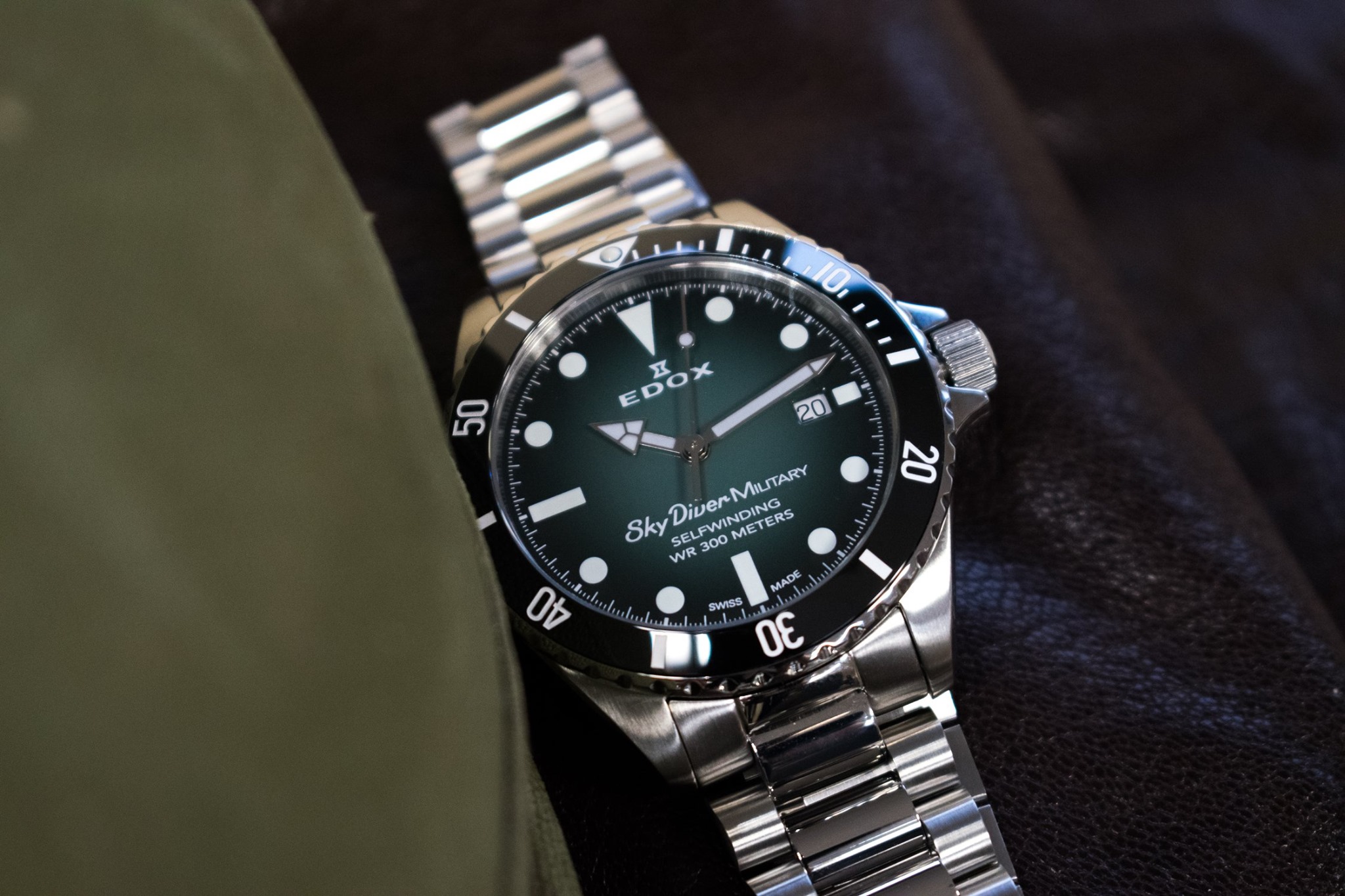 9827978538382598395486444566045226333896704o Watches World