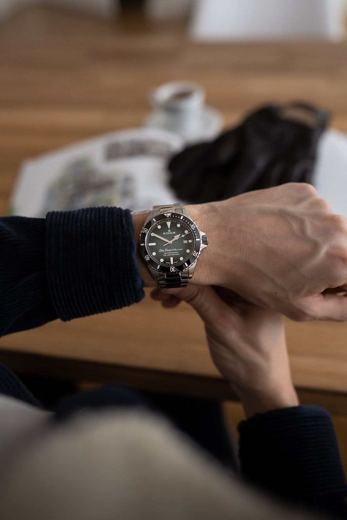 EdoxSkyDiverMilitary2020herocasual Watches World