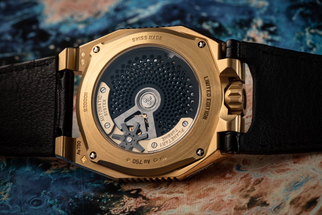 Urwerk UR100 C3PO2 Watches World