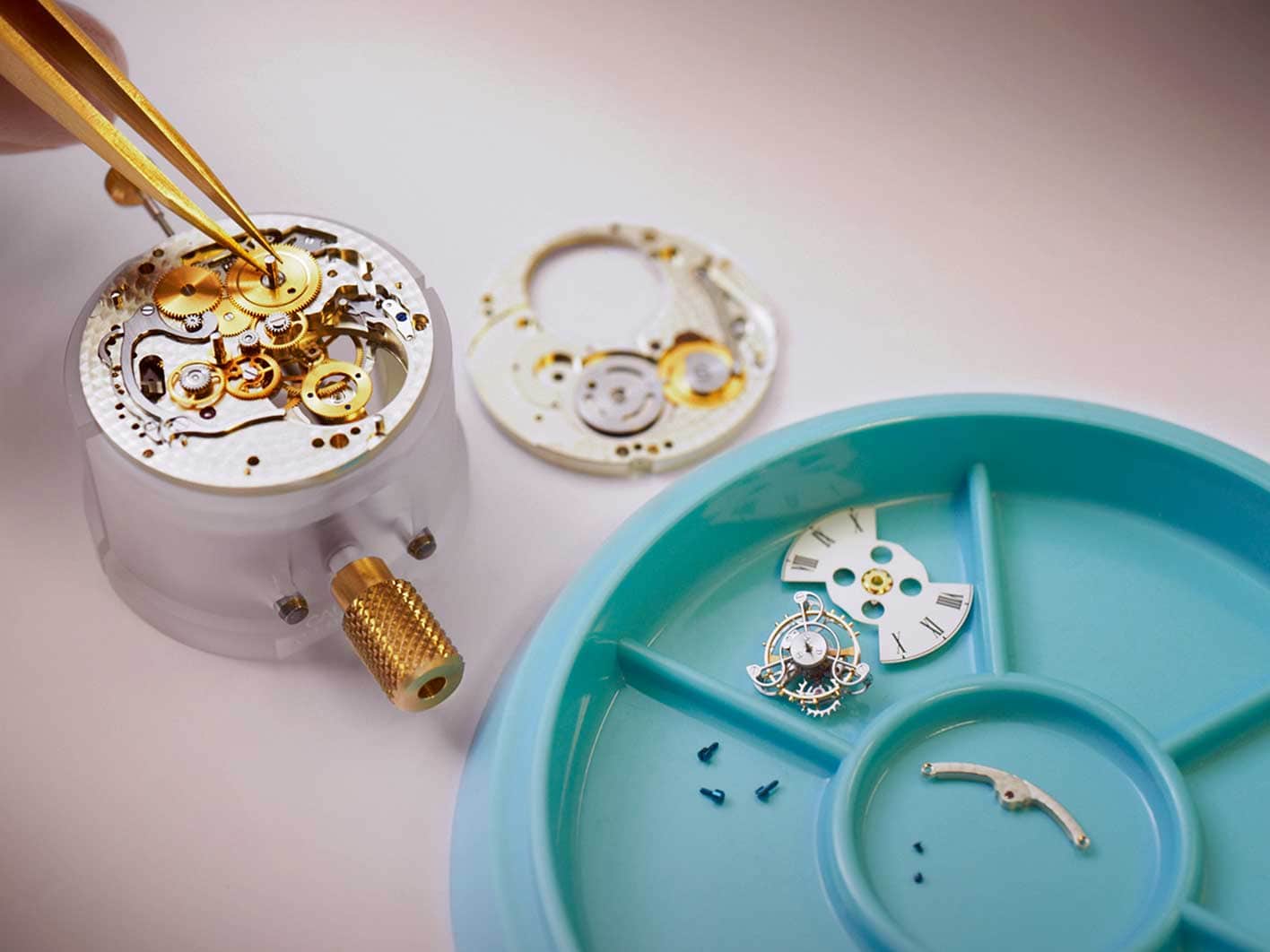 alangesoehnedoubleassembly22111017995651416x1062lg Watches World