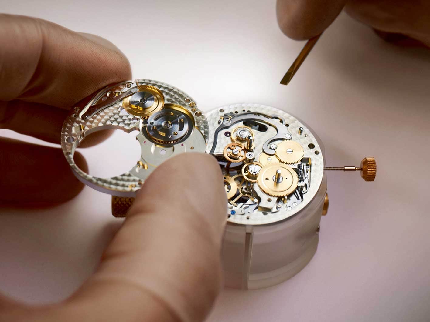 alangesoehnedoubleassembly22111017995661416x1062lg Watches World