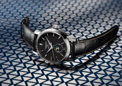 The Longines 1832-Mood