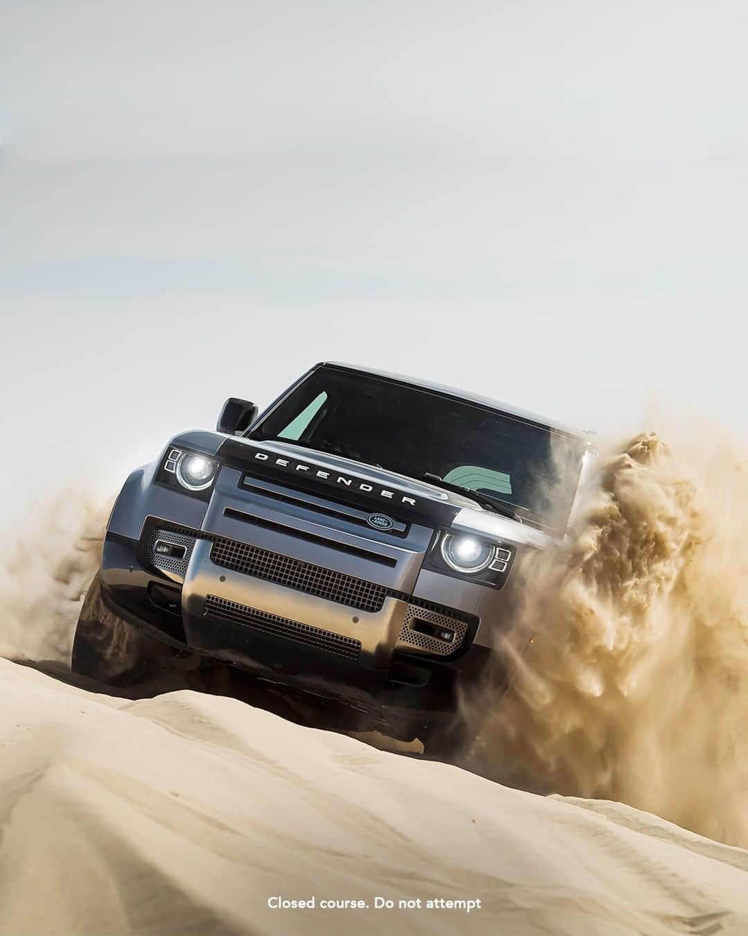 Land Rover Defender continúa con su leyenda 1 Watches World Land Rover Defender