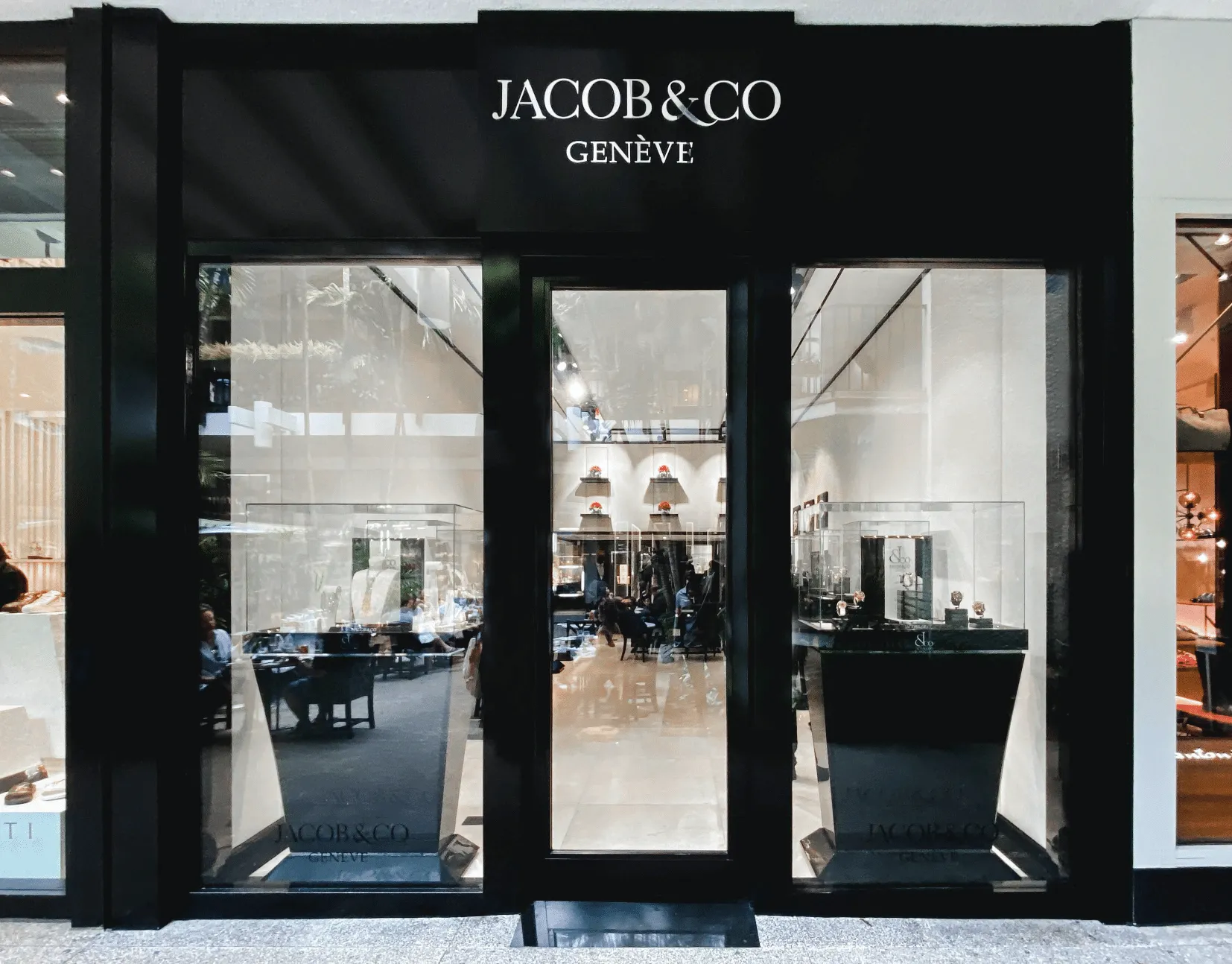 Jacob & Co inaugura boutique en Bal Harbor Shops