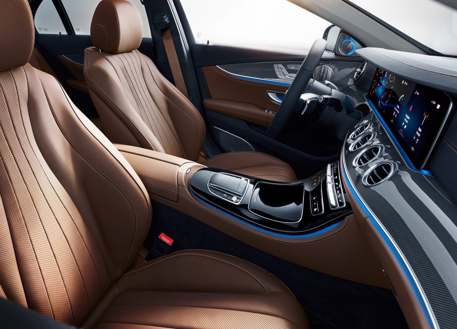 MercedesBenz Clase E el referente en tecnología y lujo 6 Watches World