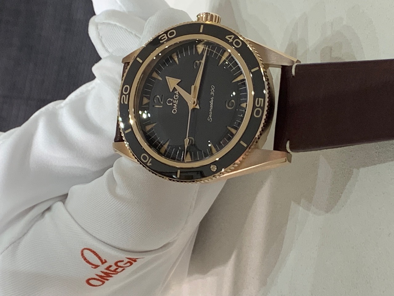 Boutique Omega Santa Fe 3 Watches World Bronze Gold Seamaster 300