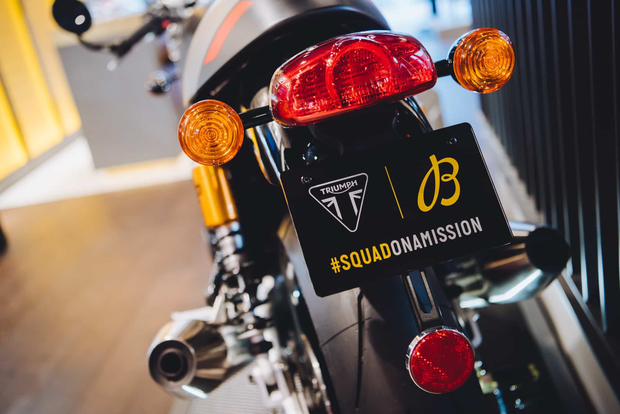 Alianza de Breitling y Triumph Watches World Alianza de Breitling y Triumph