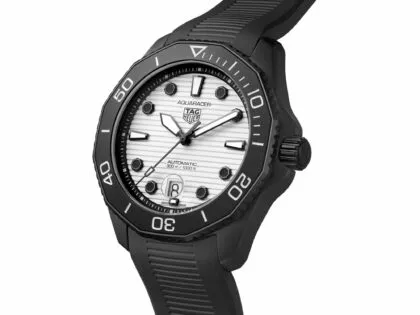 TAG Heuer Aquaracer Professional 300 Night Diver 3