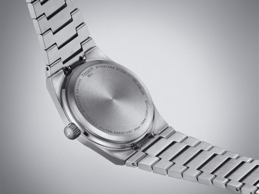 PRX 35mm40205T1372101135100DETAIL2 Watches World