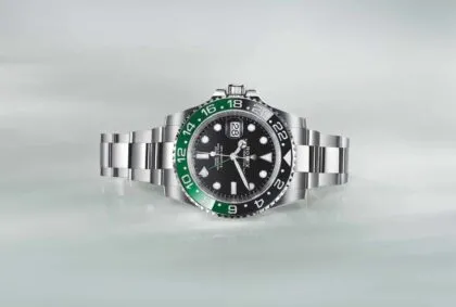 Rolex Oyster Perpetual GMT-Master II verde y negro front