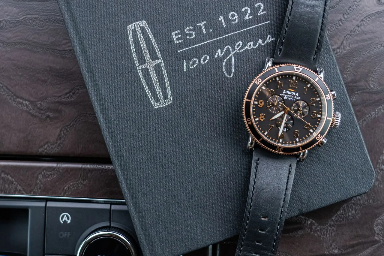 Shinola crea dos relojes conmemorativos por los 100 años de Lincoln