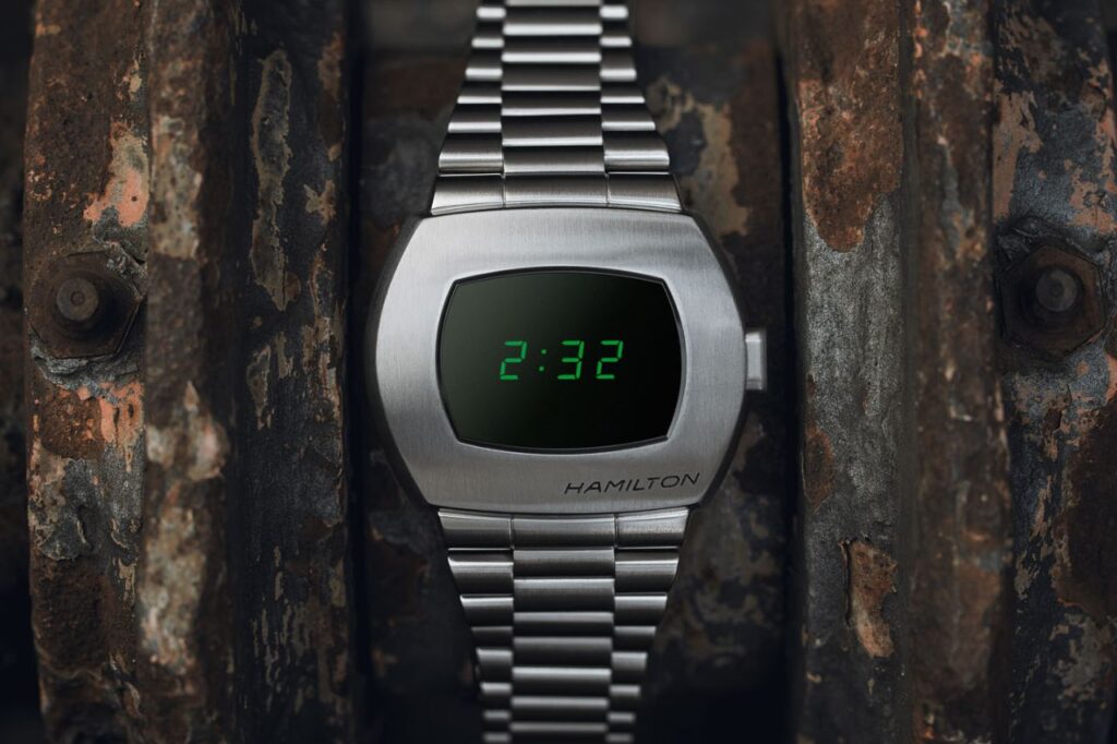 PSR Digital Quartz, el primer reloj digital se pinta de verde