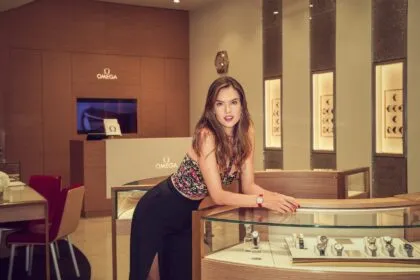 Omega Alessandra Ambrosio 1