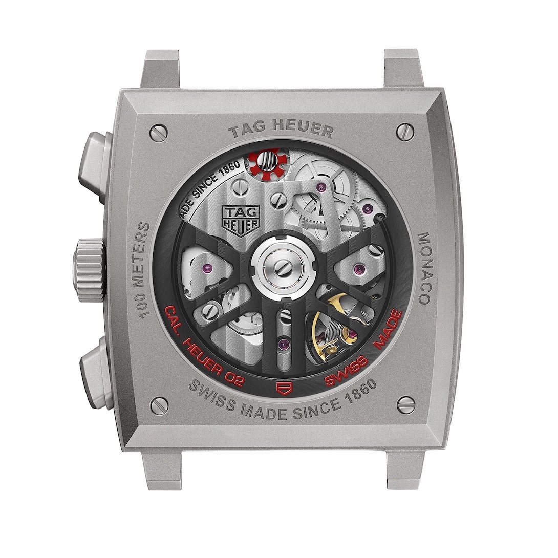 TAG Heuer Monaco esqueleto rojo fondo