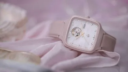 Ash Barty, la superestrella australiana del tenis colabora con Rado.