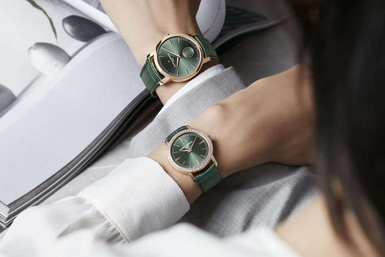 Traditionnelle, la elegancia en verde para él y para ella