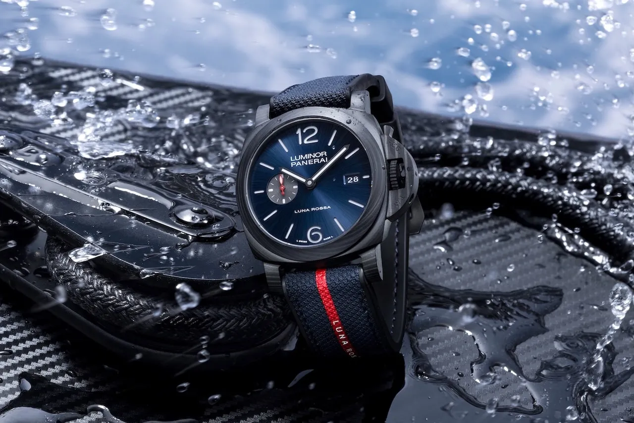 Panerai Luminor Luna Rossa Carbotech