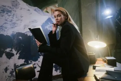 Montblanc The Desk Stella Maxwell