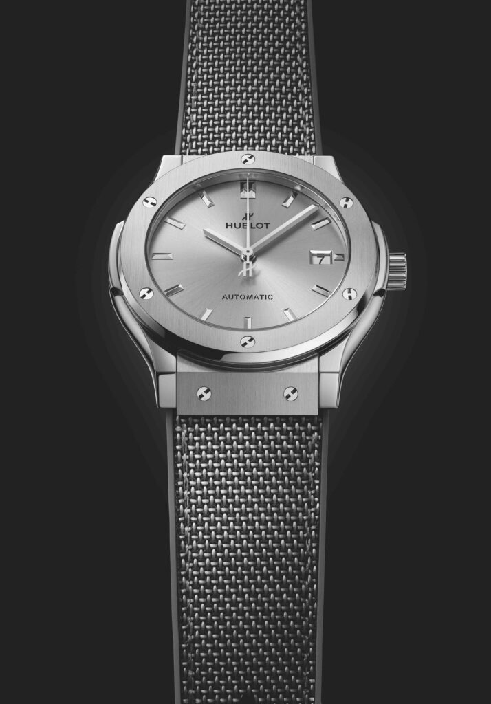 Hublot-Classic-Fusion-Essential-Grey_4