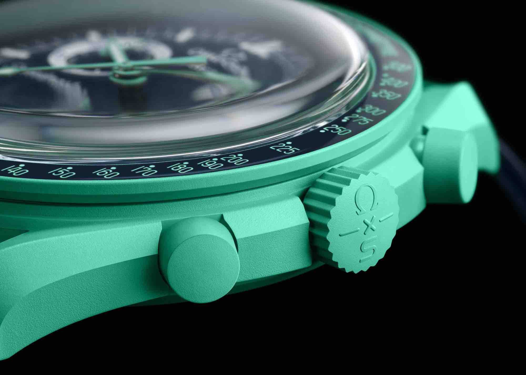 MoonSwatchMissiononEarthPolarLights2 Watches World