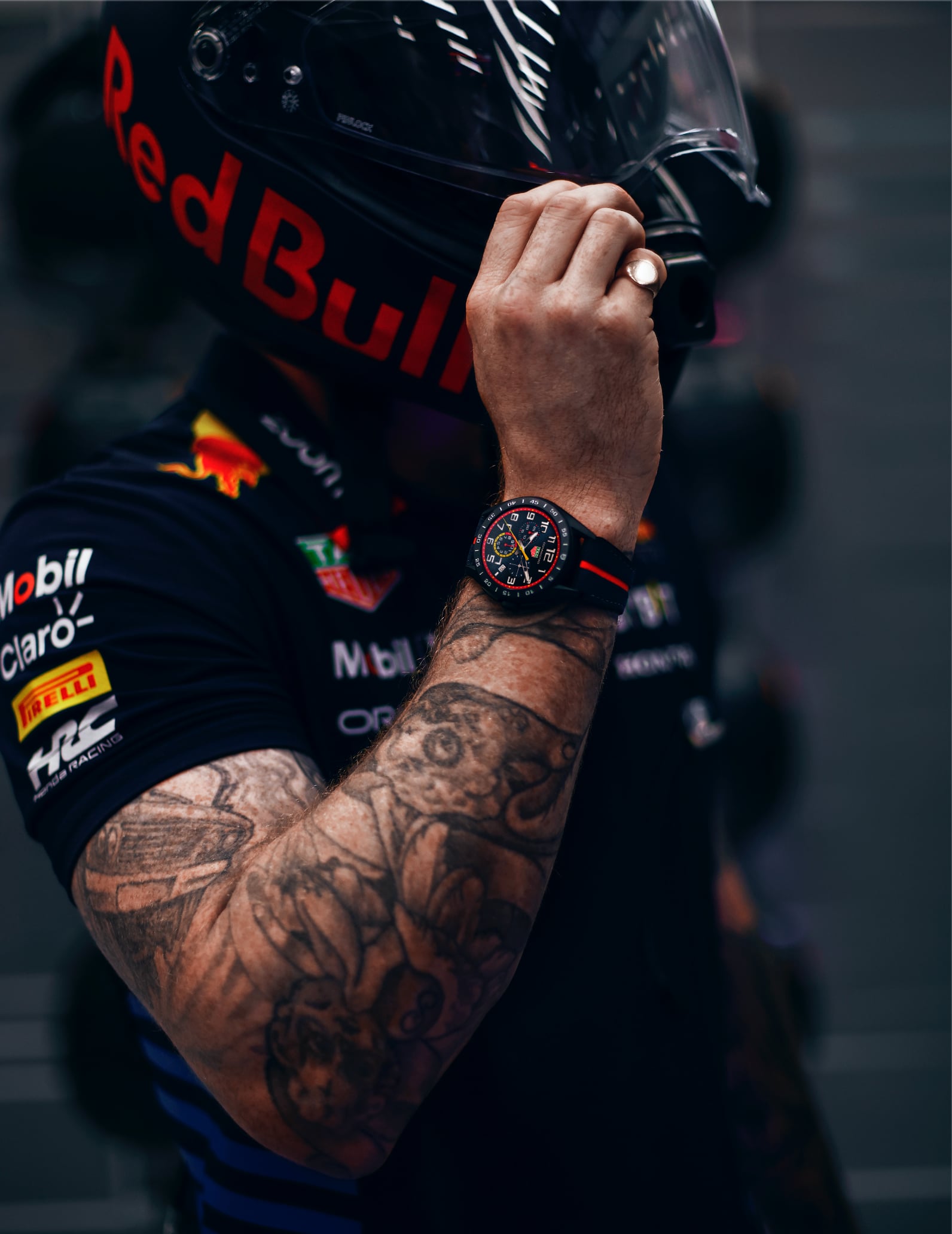 TAG Heuer Connected Calibre E4 45MM x Oracle Red Bull Racing Edition