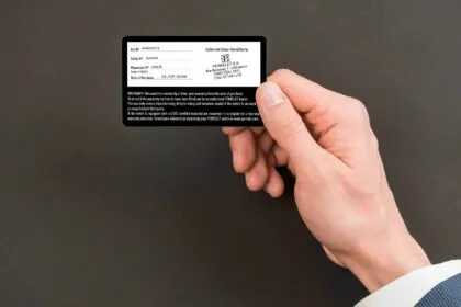 Tarjeta Garantía Perrelet