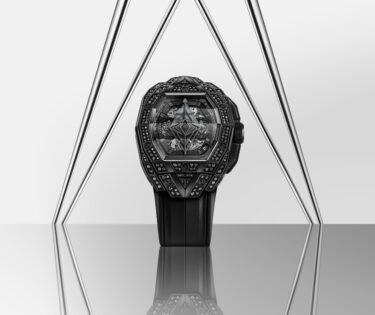 Hublot Spirit_of_Big_Bang_Sang_Bleu_All_Black_Pave 2