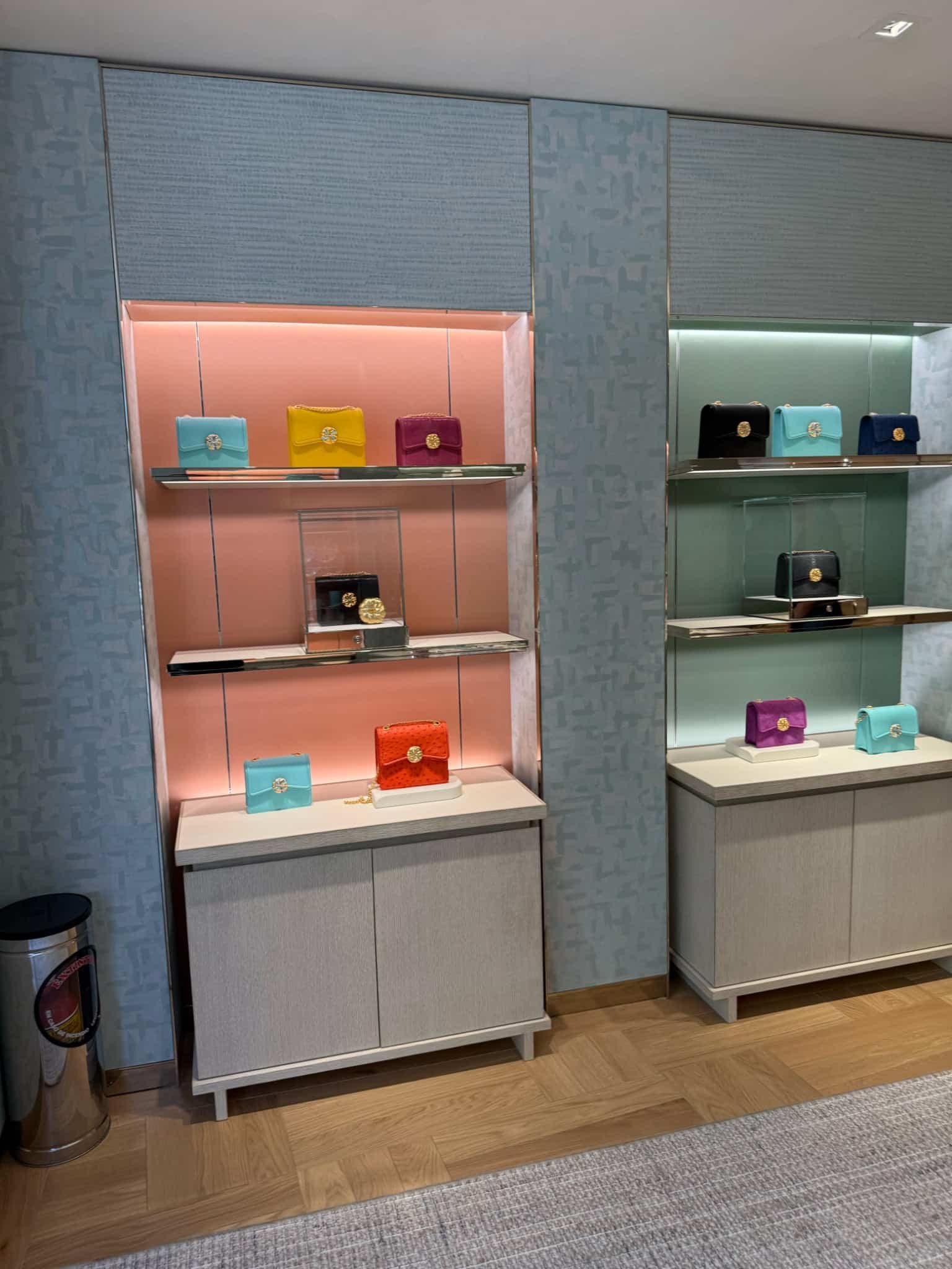 Boutique Blue Box Cafe Tiffany and Co 9 Watches World Boutique Blue Box Cafe Tiffany and Co