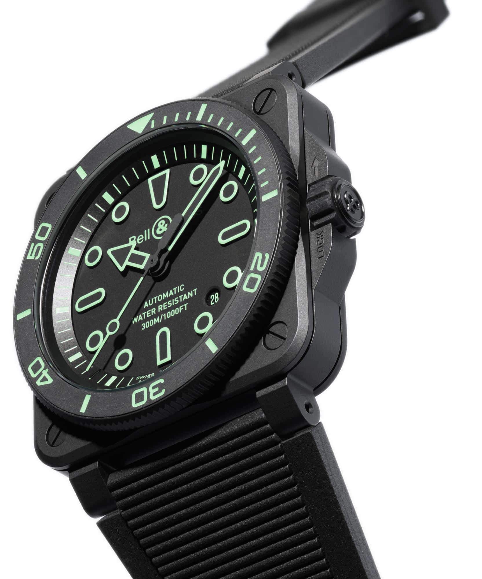 Bell & Ross BR-03 Diver Lum Outline