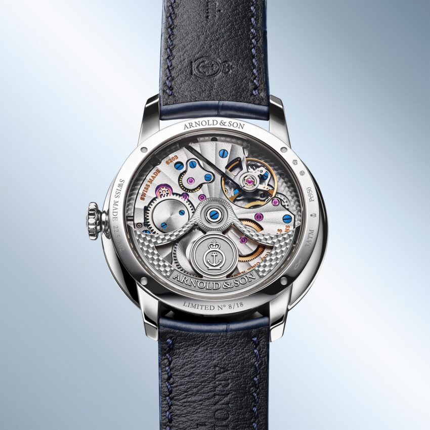 Arnold&Son DSTB 42 Platinum Ascot Blue back