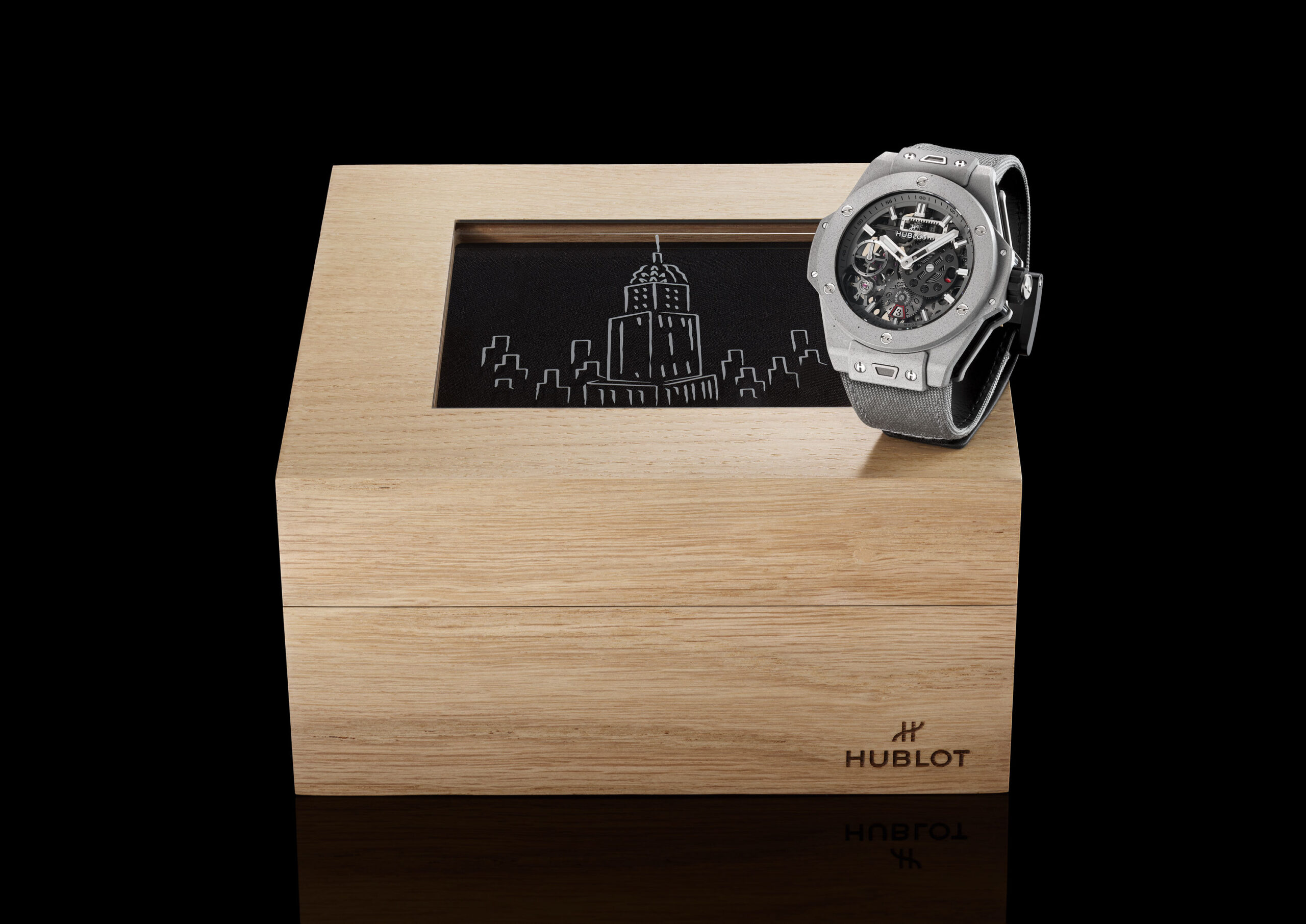 Hublot Big Bang MECA-10 Concrete Jungle Box
