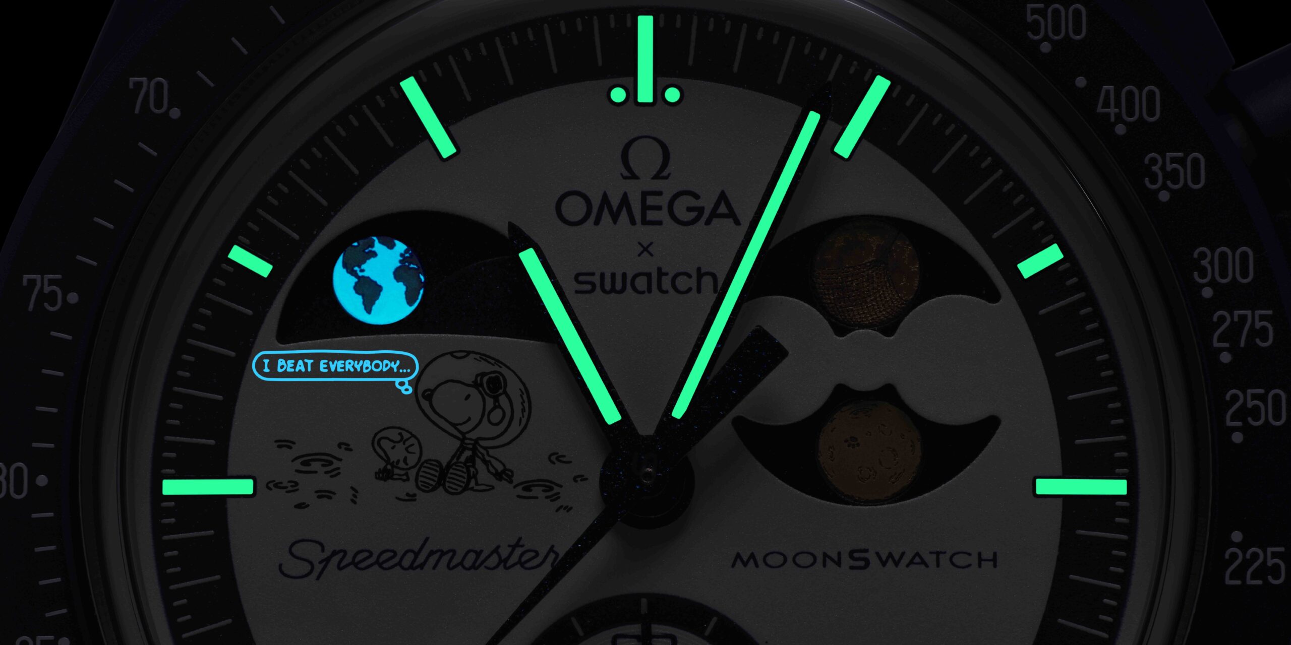 MoonSwatch MISSION TO EARTHPHASE - MOONSHINE GOLD night