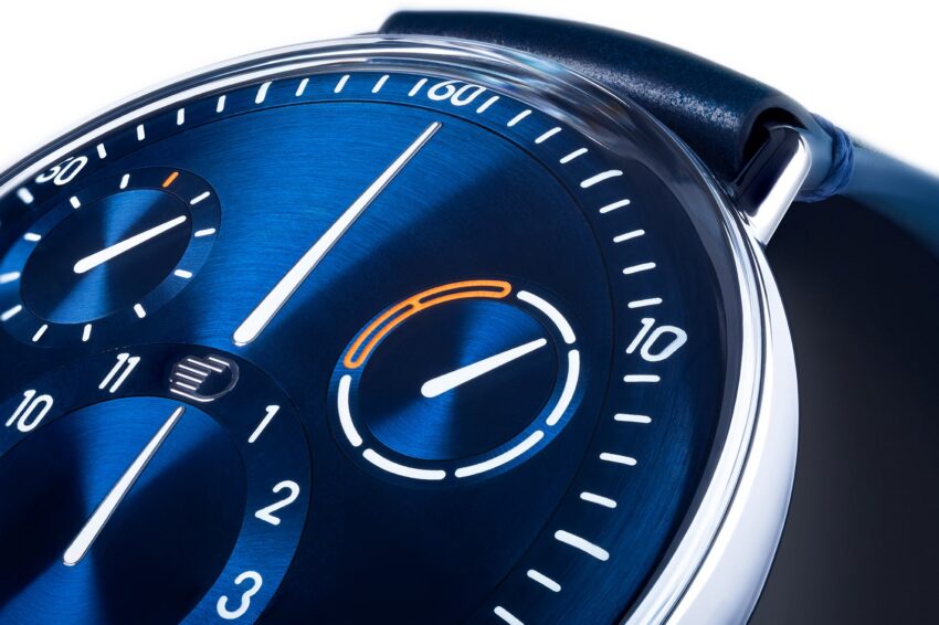Ressence Type 1° Round - Night Blue detail