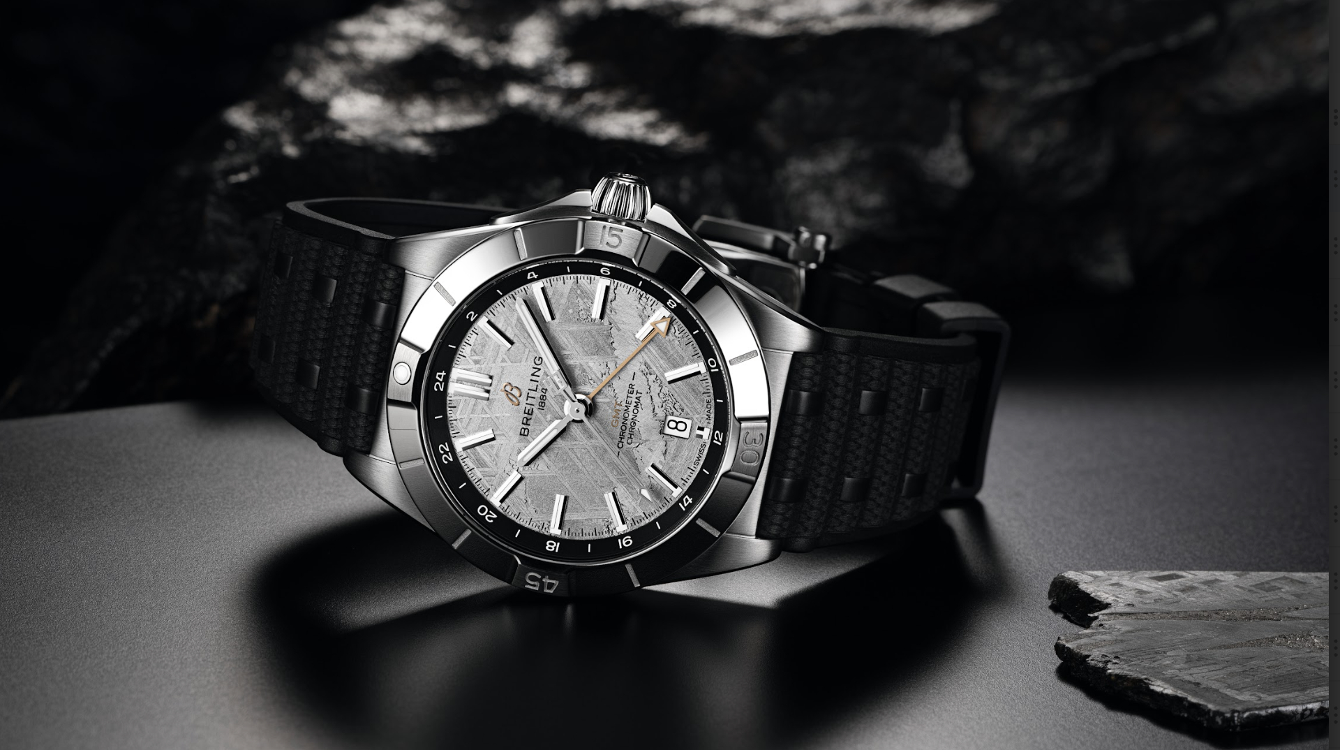 Breitling Chronomat Automatic GMT 40 Watches World