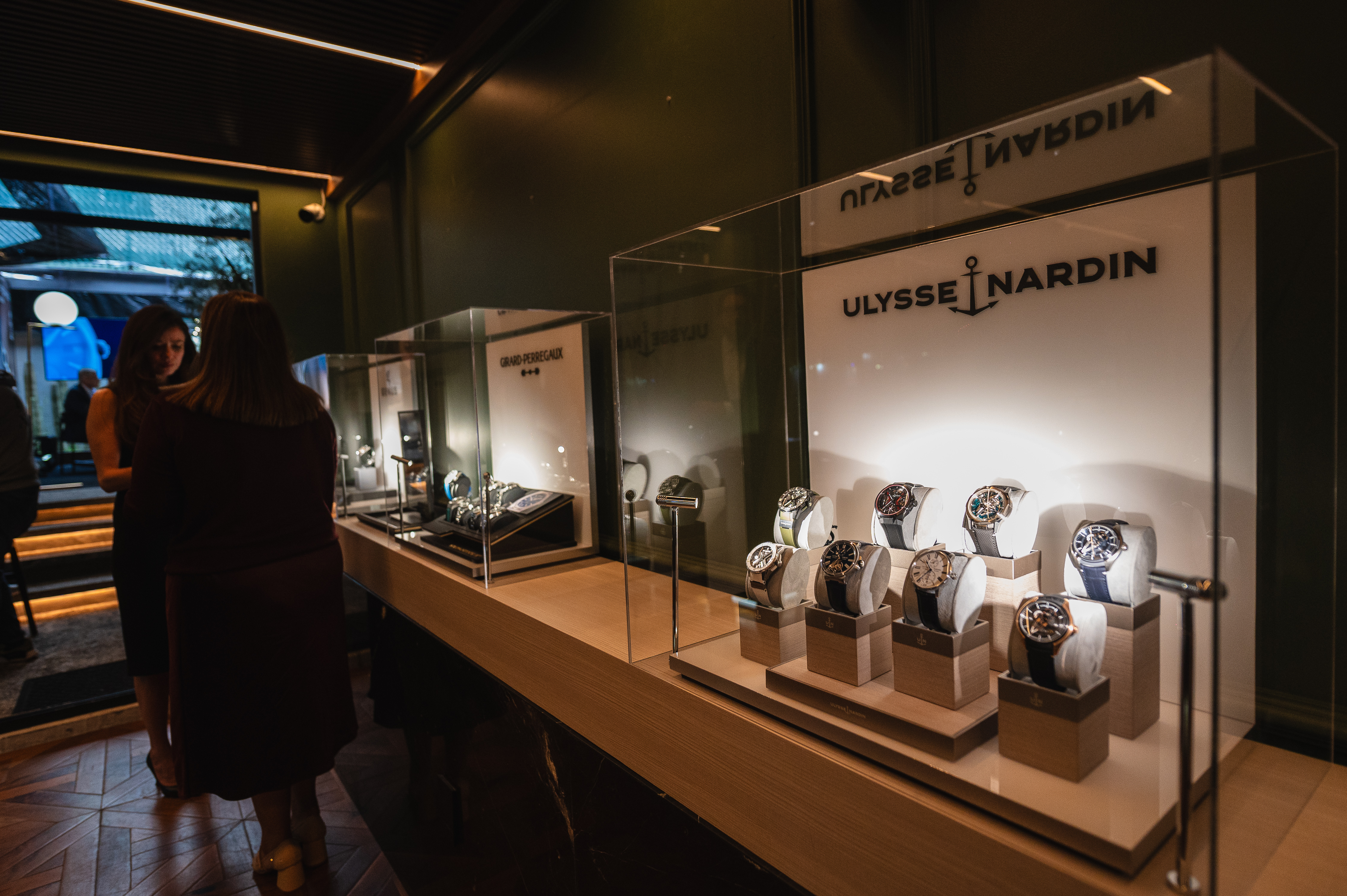 DSC2239 Watches World