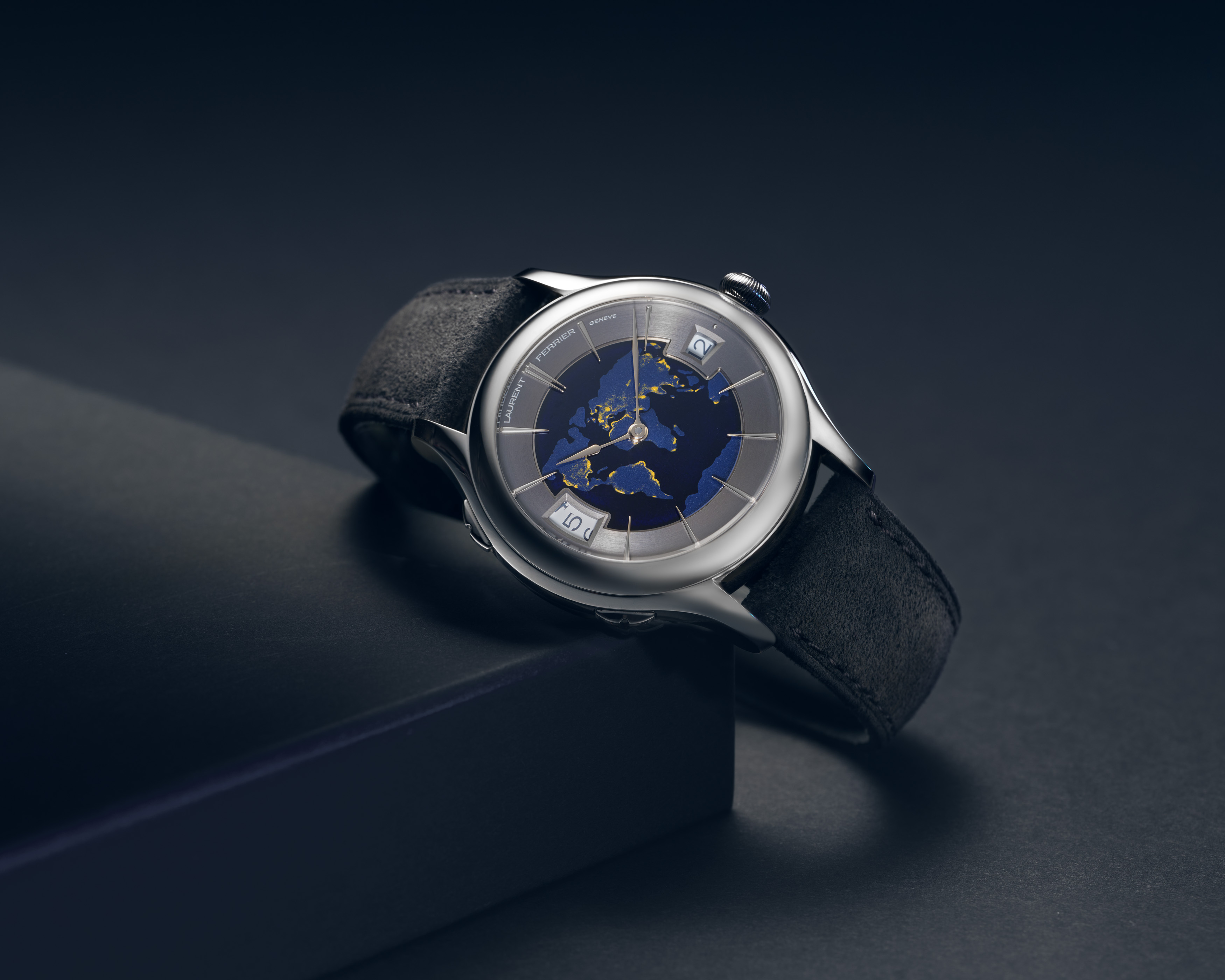 LaurentFerrierClassicTravellerGlobeNightBlue1 Watches World