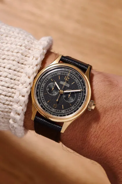 Angelus Chronographe Télémètre x Massena LAB revive la elegancia neovintage